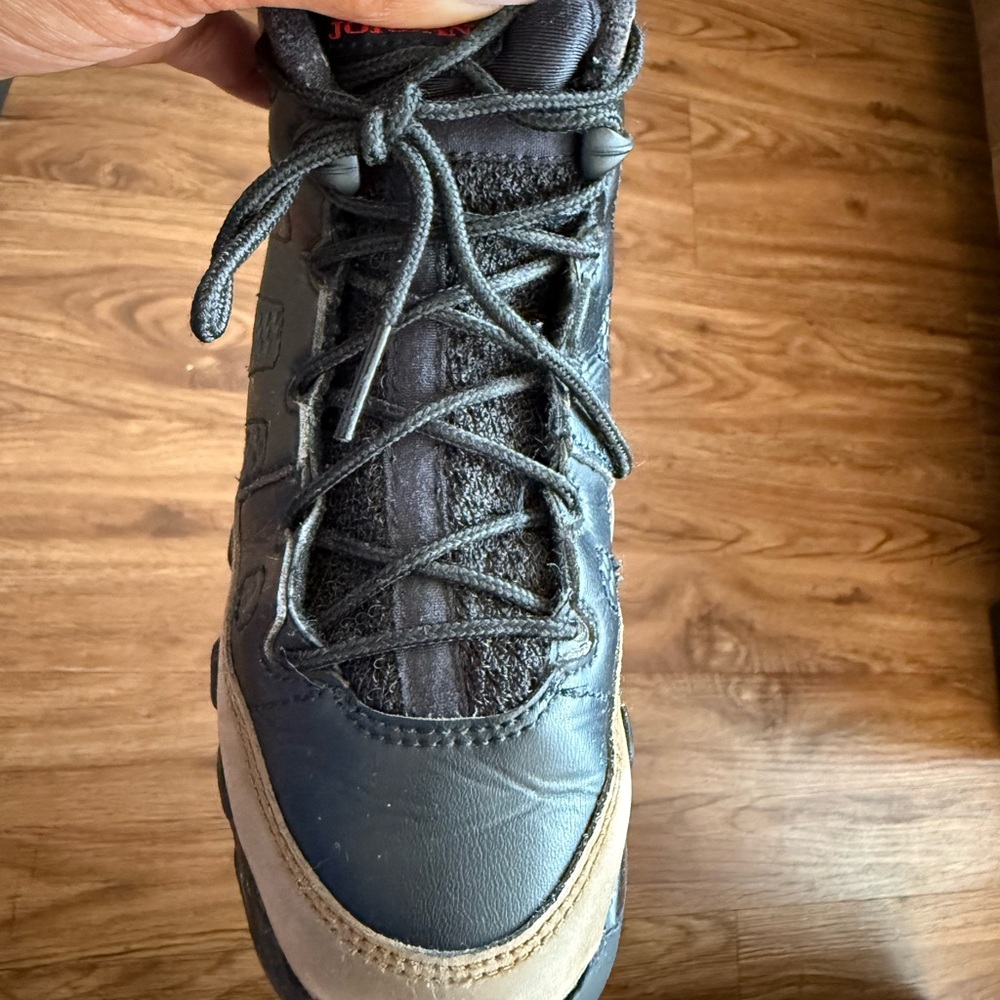 Kids Air Jordan Retro 9 - Olives 🫒 - Picture 11 of 16